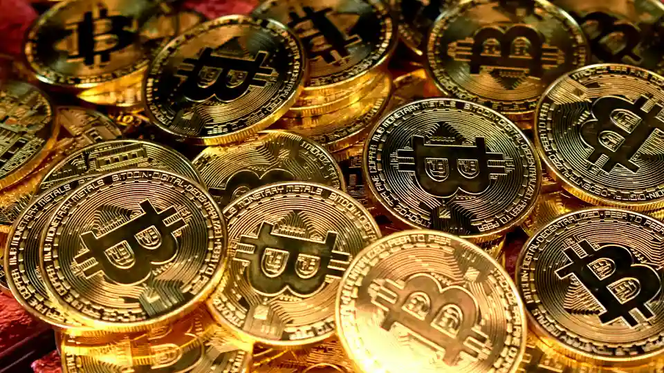 Bitcoin Hits Historic High: Surges Past $119,000 Amid Investor Confidence