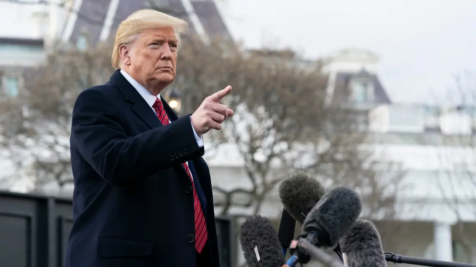 Trump Warns India Over Trade Ties, Signals Possible Tariffs Amid Russia Oil and Venezuela Tensions